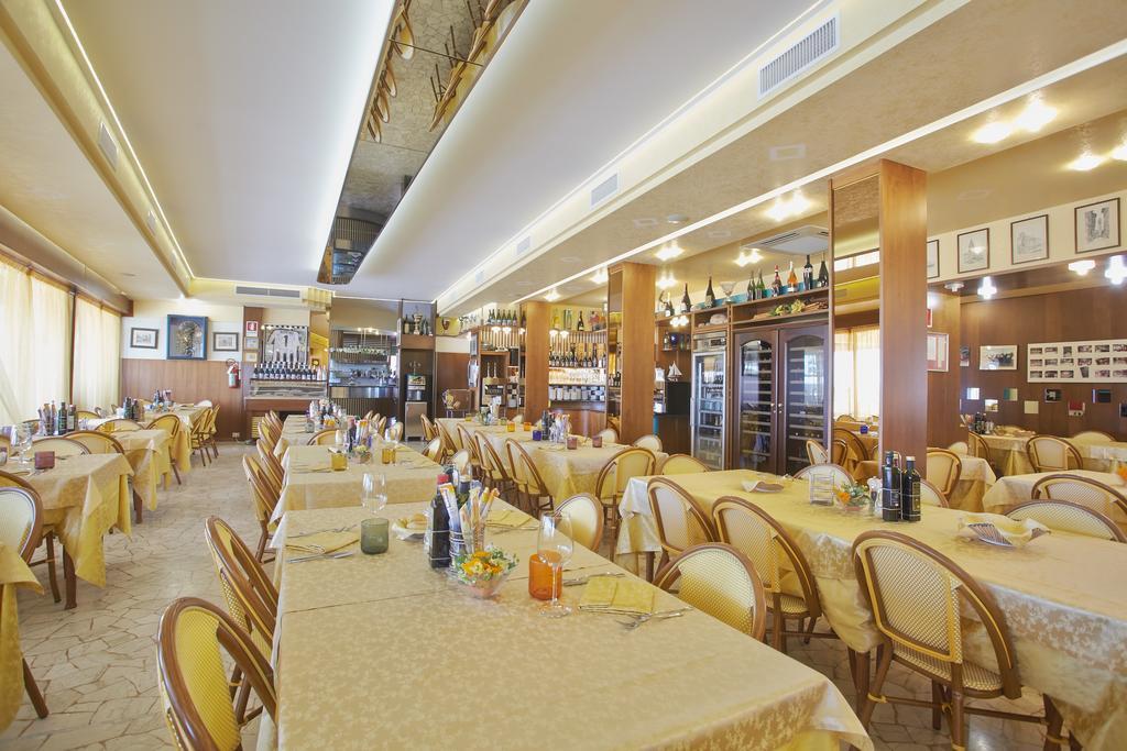 Hotel Sara Καόρλε Εξωτερικό φωτογραφία