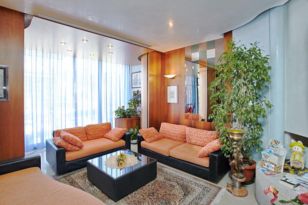 Hotel Sara Καόρλε Εξωτερικό φωτογραφία