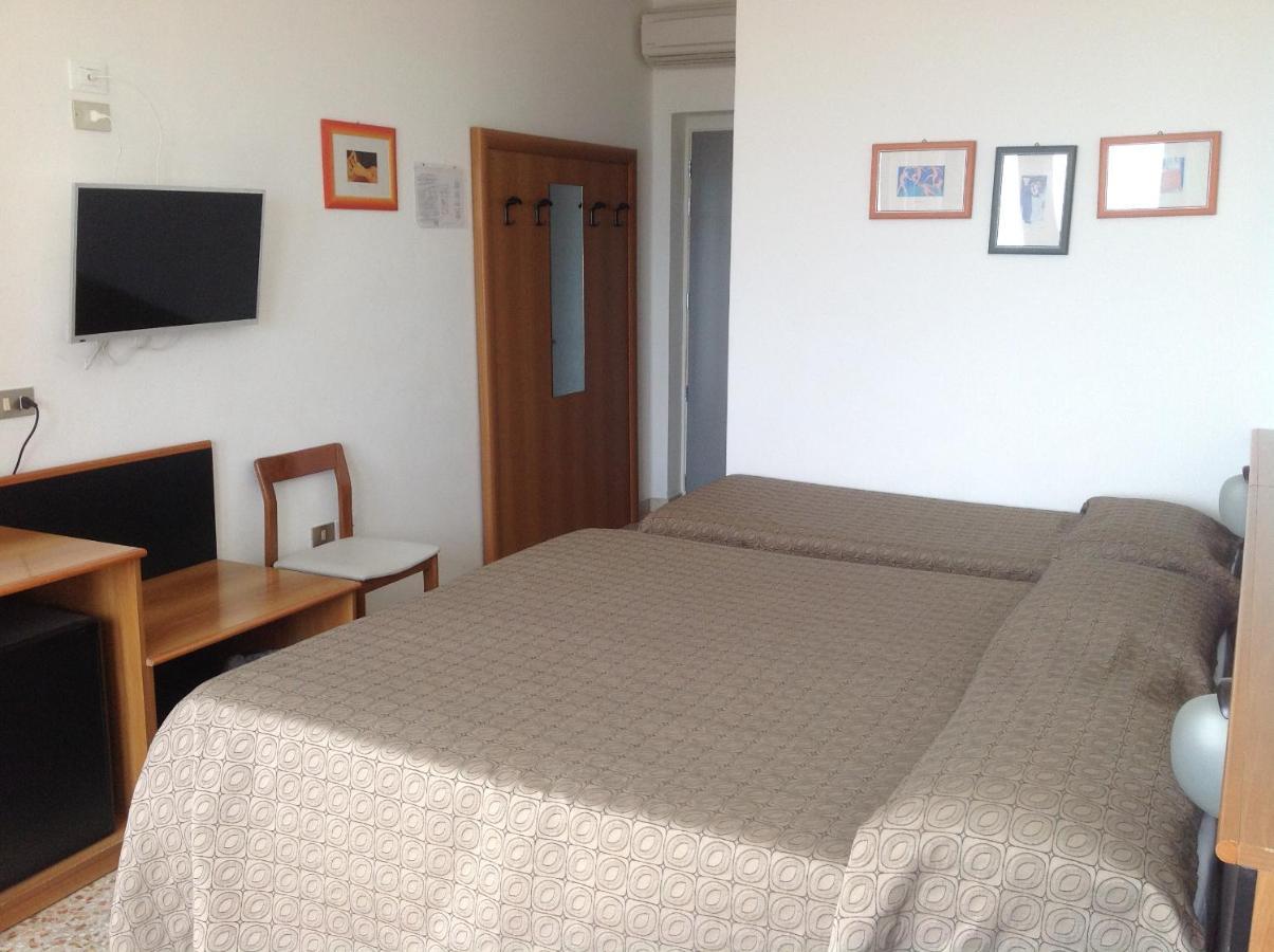 Hotel Sara Καόρλε Εξωτερικό φωτογραφία